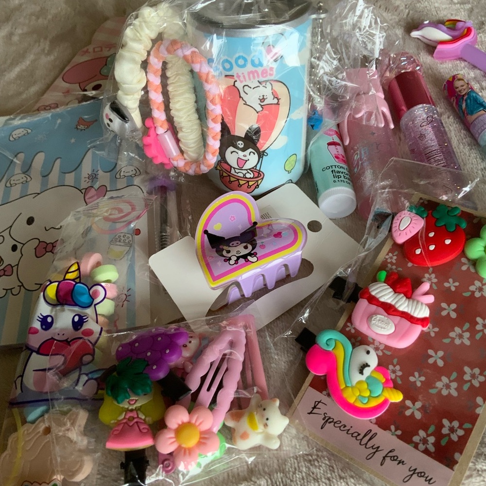 Colorful Kids Hair Clips and Pens accessories Unicorn and Animal Designs NEW